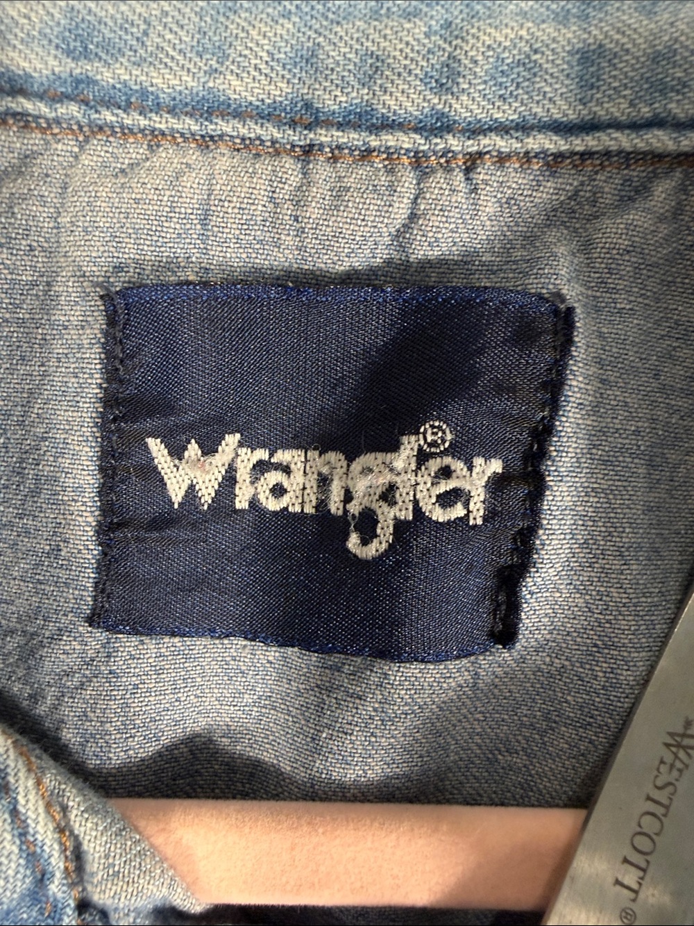 VTG Wrangler Light Blue Denim Pearl Snap Western Shirt XL - Picture 2 of 16